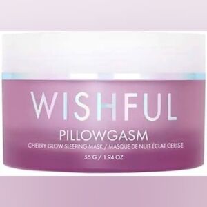 WISHFUL Pillowgasm Cherry Glow Sleeping Mask
